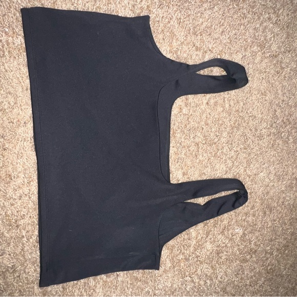 ❗️Express Body Contour Square-Neck Crop Tank❗️ - Picture 5 of 6